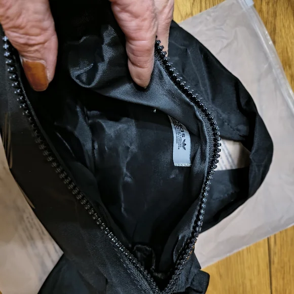 Adidas Black Crossbody Bag - Picture 2 of 2